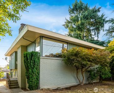 8613 16th Avenue SW, Seattle, WA, 98106