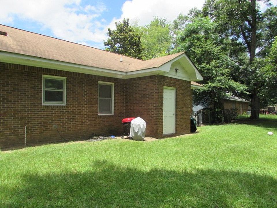 2099 Pinewood Rd, Sumter, SC 29154 Zillow