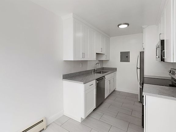 3rd image of 1611 Vallejo St APT 401