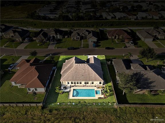 2nd image of 5409 Remington Dr