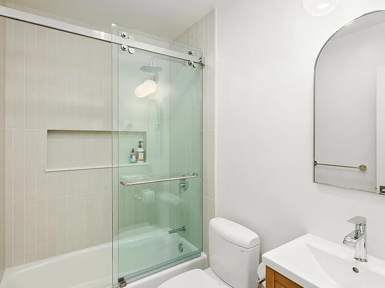 Second bathroom main house