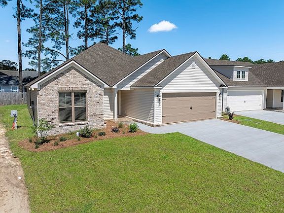 2nd image of 630 Whitetail Ln