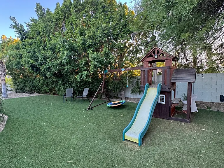5 Chopin Ct — Photo 54