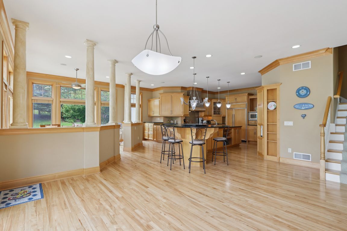 Blue Spruce Ln-S1707-023.jpg