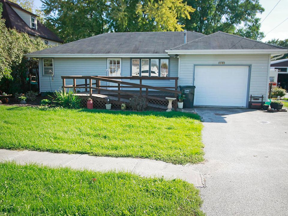 1st image of 304 Mathews Dr