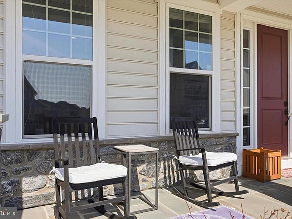 5th image of 1031 Preserve Ln W