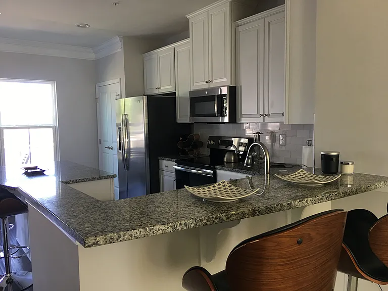 8204 Secluded Cove Ln — Photo 9