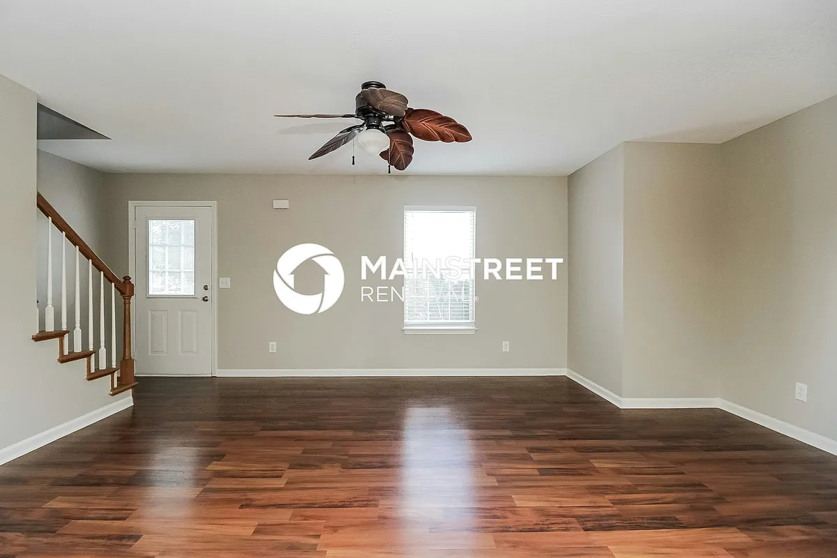 Living Room - 1366 Nicole Ln