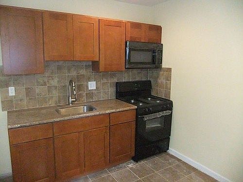 2nd floor kithen