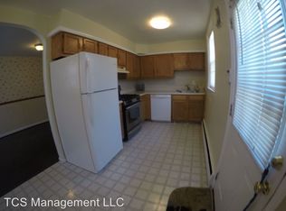 901 Princeton Ave, Philadelphia, PA 19111