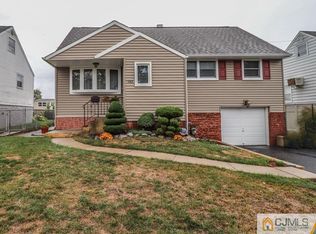 143 McGuire St, Metuchen, NJ 08840