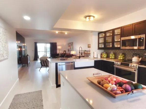 6093 Pointe Regal Circle N #401, Delray Beach, FL 33484