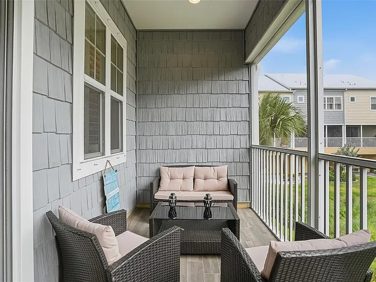 3162 Moorings Dr S — Photo 19