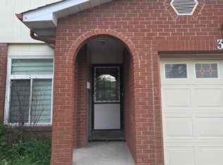 39 Hockley Path, Brampton, ON L6V3R2