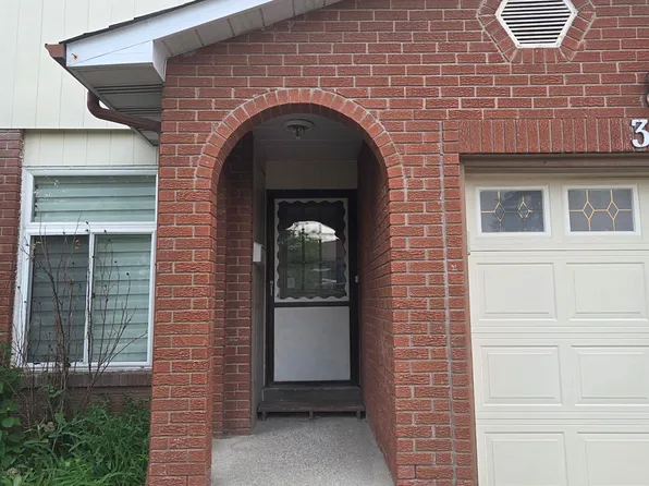 39 Hockley Path, Brampton, ON L6V 3R2