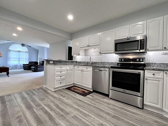 2nd image of 5955 Landings Pond Pl #20-595