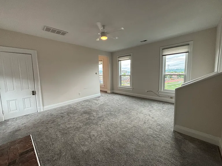 440 Hopkins St #3 — Photo 3