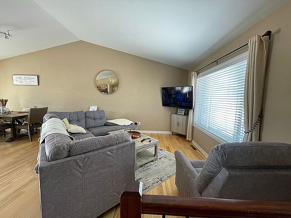 4th image of 6150 Branch Ave NW