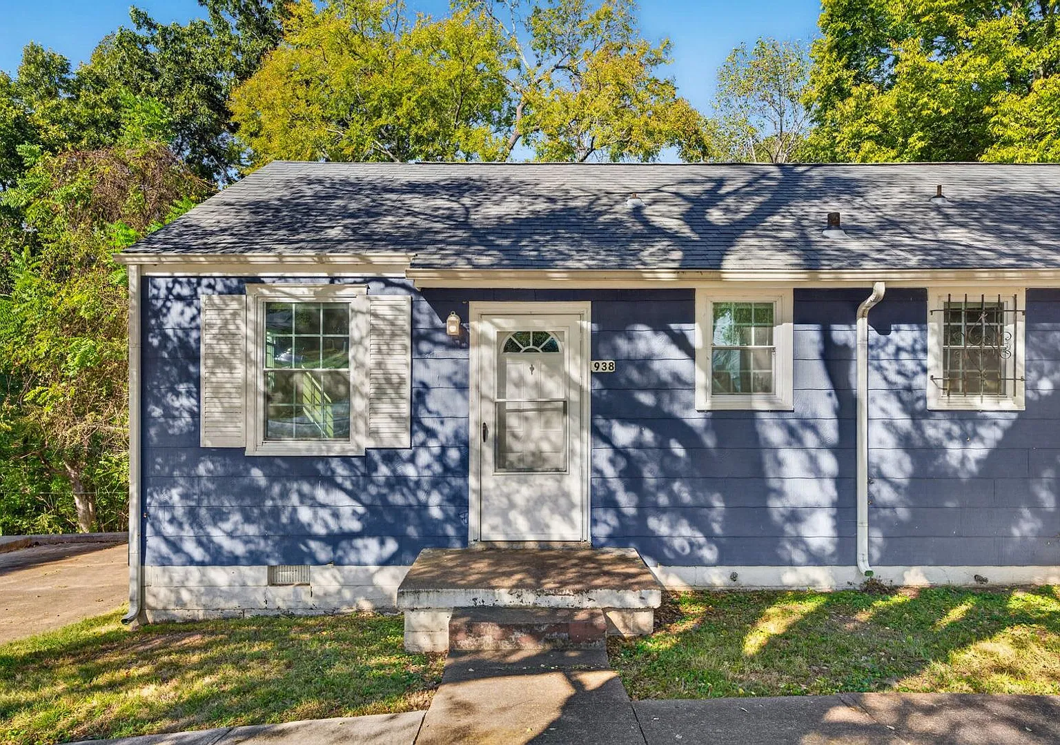 Woody Hills Dr - 936 / 938 — Photo 4