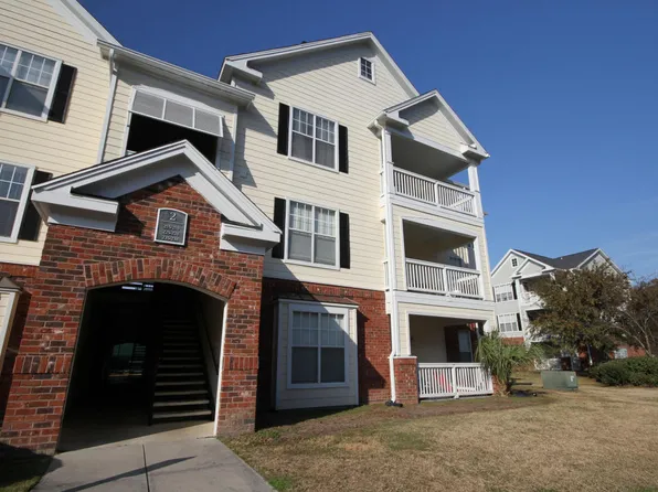 45 Sycamore Ave APT 228, Charleston, SC 29407