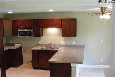 4th image of 1321 Lake Vue Dr