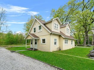 2 Random Rd, Greenwood Lake, NY 10925