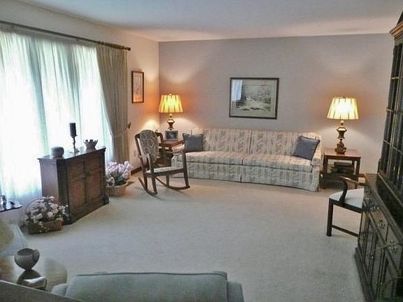 2nd image of 5147 Waterford Dr