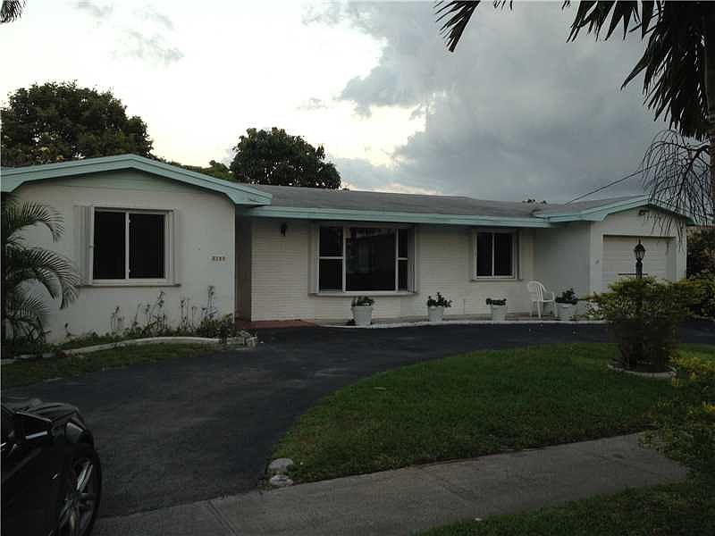 1st image of 2740 NW 36th Ter