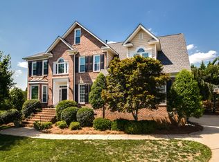 8900 Whipps Cross Ct, Waxhaw, NC 28173