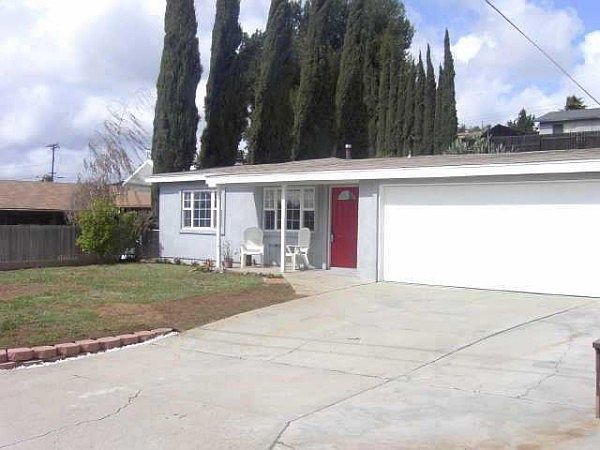 2nd image of 9137 Heatherdale St