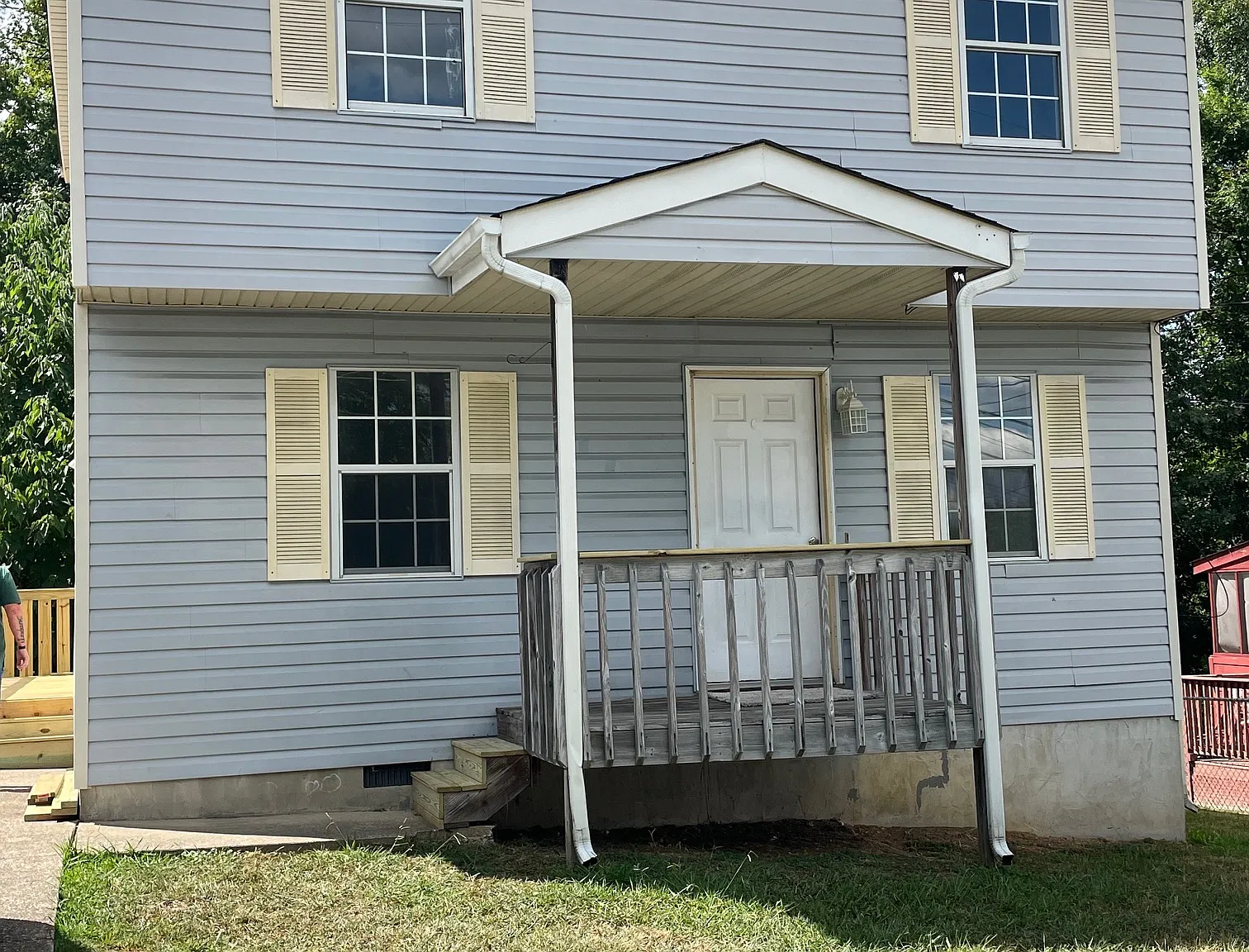 3 bed, 1.5 bath, 1100 sqft, $1,375 — Photo 1