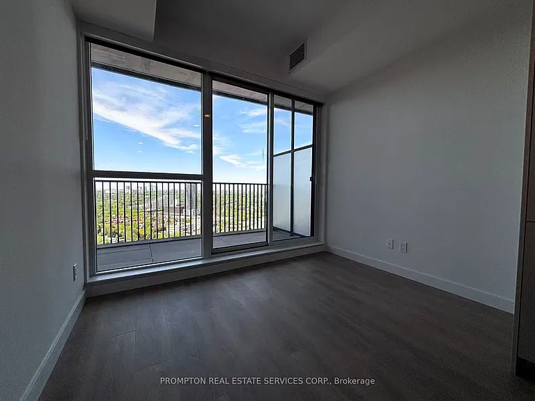 18 Esther Shiner Blvd #2607 — Photo 5