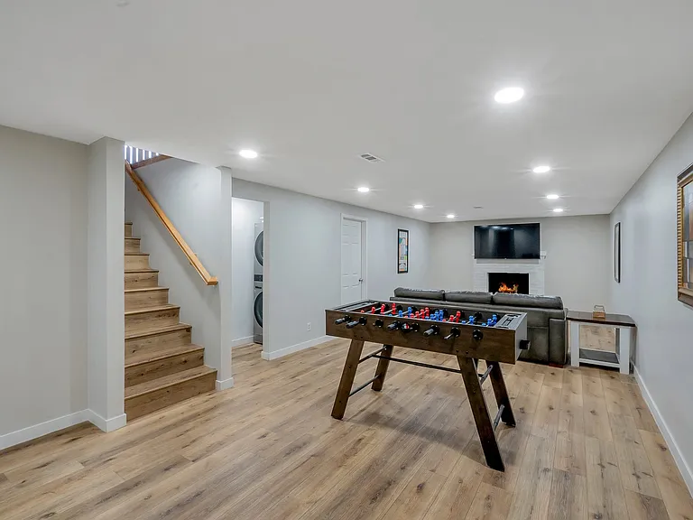 1530 W South Jordan Pkwy — Photo 24