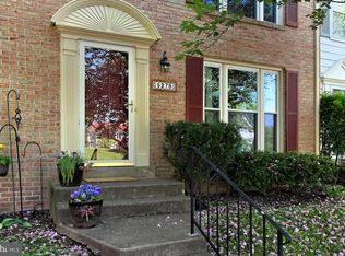 5279 Glen Meadow Pl, Centreville, VA 20120