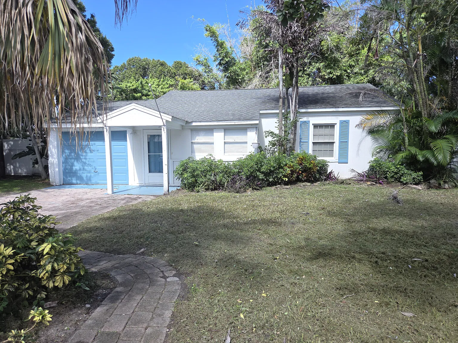 4 bed, 1746 sqft, $2,350 — Photo 1