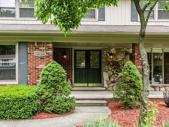 3rd image of 48124 Liberty Dr