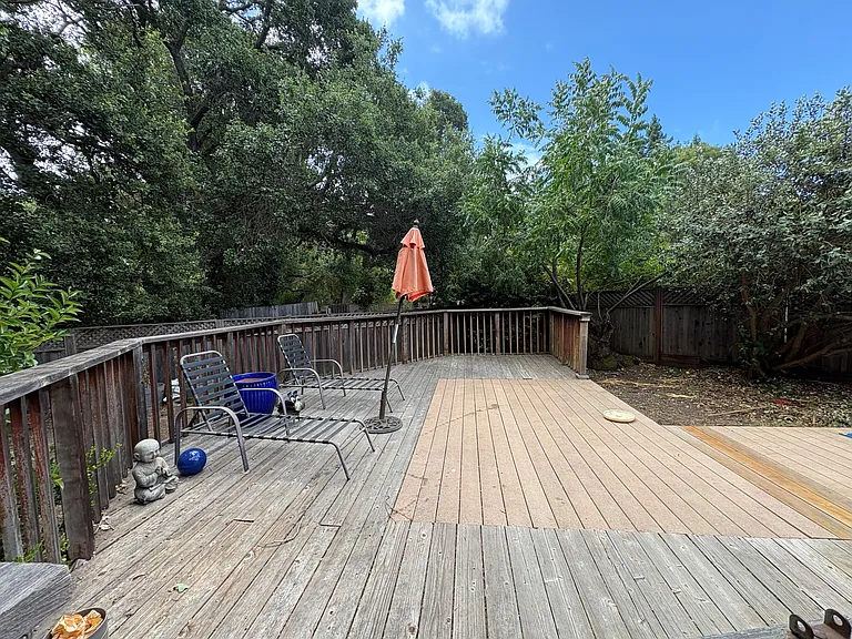Grove Ln — Photo 11