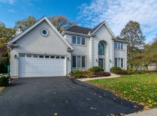 770 Feather Sound Dr, Bolingbrook, IL 60440