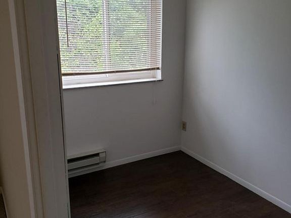3rd image of 4222 Allendorf Dr APT 6