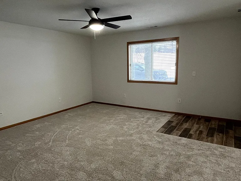 15962 Granada Ave — Photo 4