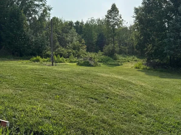 8825 Vinton Ave NW, Sparta, MI 49345