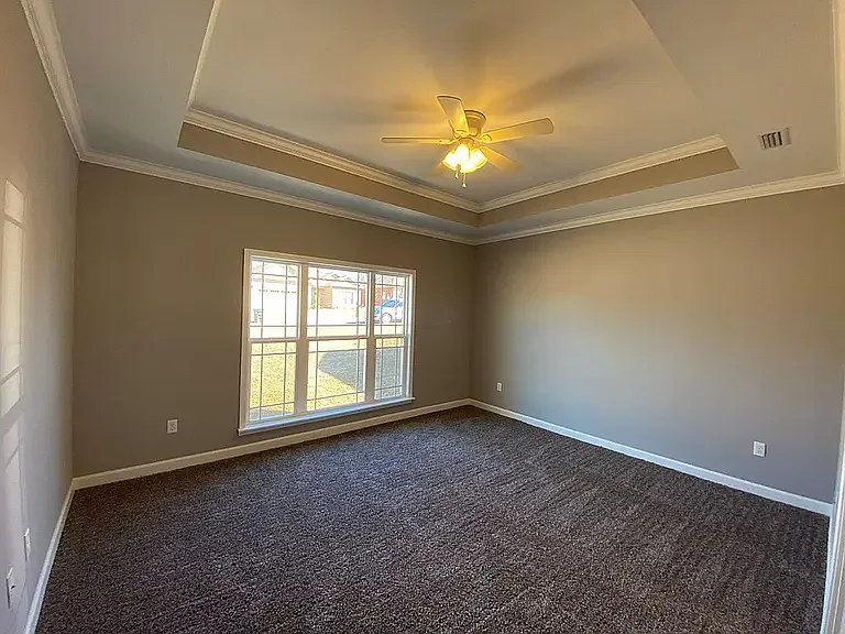 652 Valley Stream Dr — Photo 12