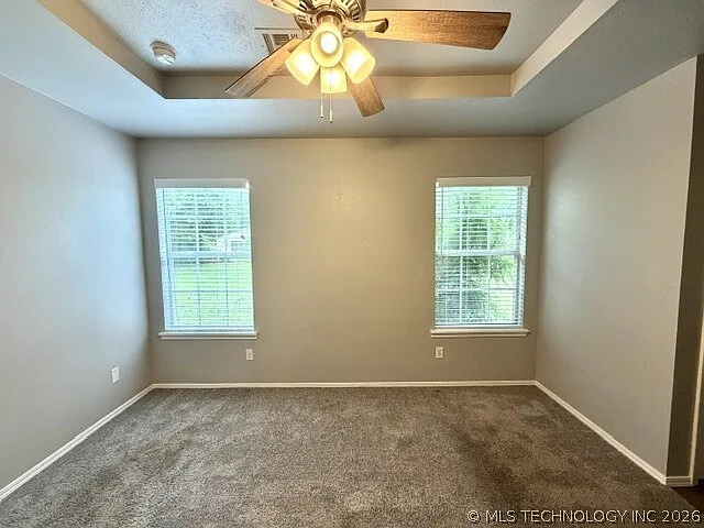 312 W Sycamore St — Photo 7