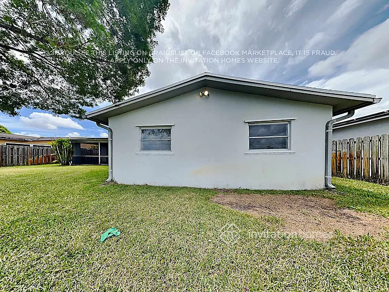 11901 NW 29th Mnr — Photo 14