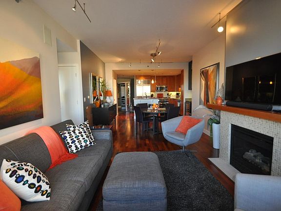 3rd image of 700 W Harbor Dr Unit 806