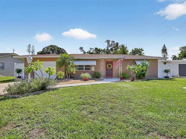 4805 22nd St W, Bradenton, FL 34207