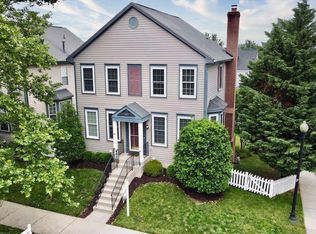 20400 Charter Oak Dr, Ashburn, VA 20147