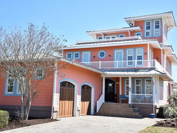 112 Sunset Blvd, Cape Charles, VA 23310