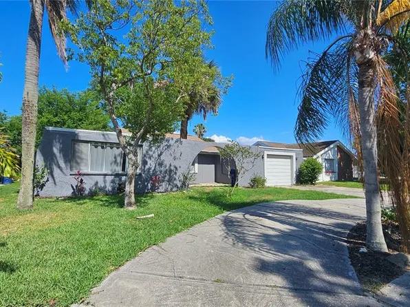 3442 Overland Dr, Holiday, FL 34691