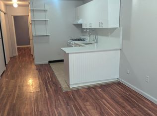 813 Porter St #1, Philadelphia, PA 19148